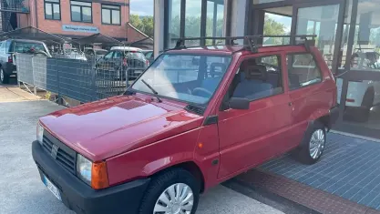 Usata Fiat Panda Young 39 CV (28 kW) 2000 Rosso Berlina
