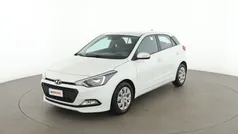 Bianco Usata 2017 Hyundai i20 Classic Tre volumi | 7999 € (Buon prezzo)