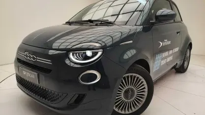 Nuova Fiat 500 65 CV (47 kW) 2025 Blu Berlina