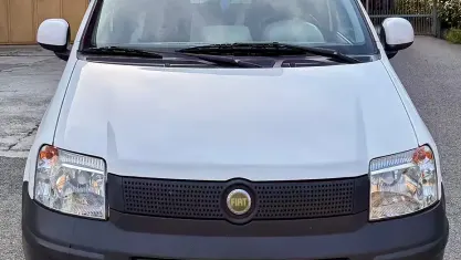 Usata Fiat Panda 69 CV (50 kW) 2006 Bianco Utilitaria