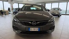 Grigio scuro Usata 2021 Opel Astra Business Elegance Tre volumi | 10.300 € (Buon prezzo)
