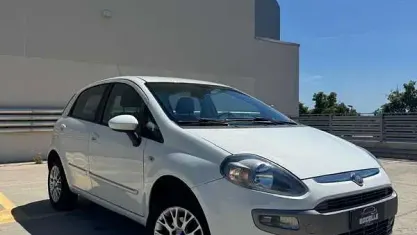 Usata Fiat Punto Evo Dynamic 70 CV (51 kW) 2010 Bianco Utilitaria