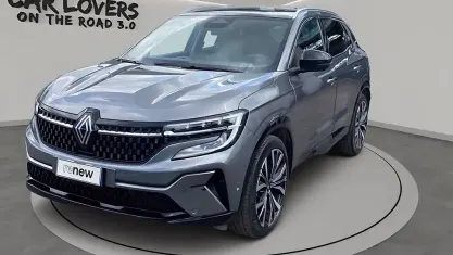 Käytetty Renault Austral Iconic 200 HP (147 kW) 2023 Harmaa Katumaasturi