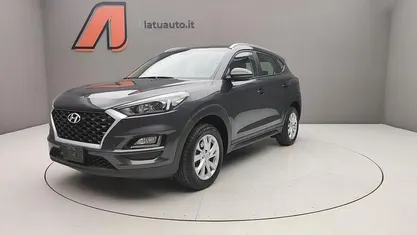 Grigio Usata 2020 Hyundai Tucson Comfort SUV | 17.490 € (Buon prezzo)