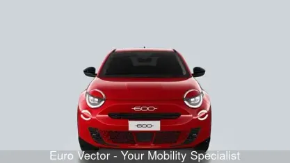 Nuova Fiat 600 Icon 110 CV (80 kW) 2025 Rosso SUV
