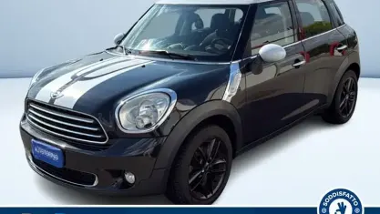 Käytetty Mini Cooper Countryman 122 HP (89 kW) 2012 Musta Katumaasturi