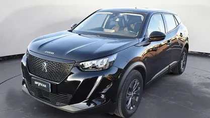 Usata Peugeot 2008 Active 131 CV (96 kW) 2021 SUV
