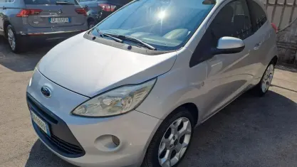 Usata Ford Ka Titanium 69 CV (50 kW) 2009 Grigio Utilitaria