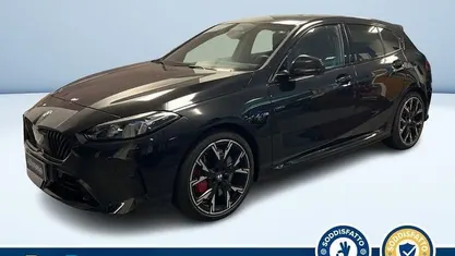 Nero metallizzato Usata 2024 BMW 118 Comfort Edition Due volumi | 34.900 € (Buon prezzo)