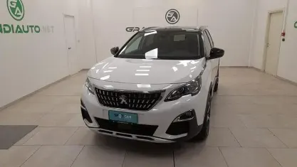 Usata Peugeot 3008 Allure 131 CV (96 kW) 2020 Bianco SUV