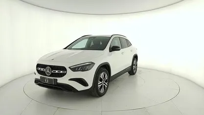 Usata Mercedes GLA200 Advanced Plus 150 CV (110 kW) 2023 Bianco SUV