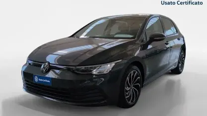 Usata VW Golf VIII Life 116 CV (85 kW) 2022 Berlina