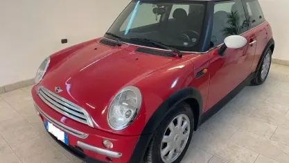 Usata Mini One D 75 CV (55 kW) 2003 Rosso Utilitaria