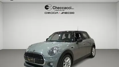 Grigio Usata 2019 Mini Cooper Due volumi | 13.499 € (Super prezzo)