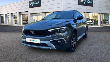 Grigio Nuova 2025 Fiat Tipo Cross Station wagon | 21.500 € (Buon prezzo)