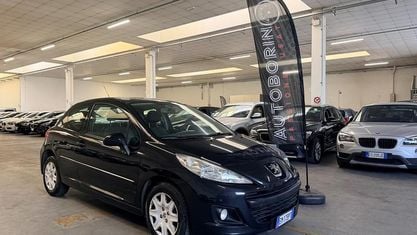 Usata Peugeot 207 Active 75 CV (55 kW) 2012 Nero Berlina