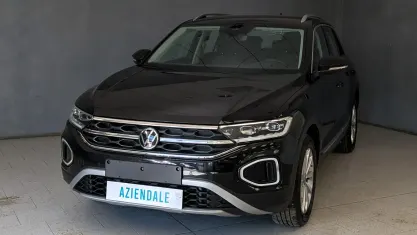 Usata VW T-Roc Style 116 CV (85 kW) 2025 Nero SUV