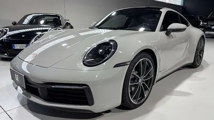 Usata Porsche 911 Carrera 4 385 CV (283 kW) 2021 Coupé