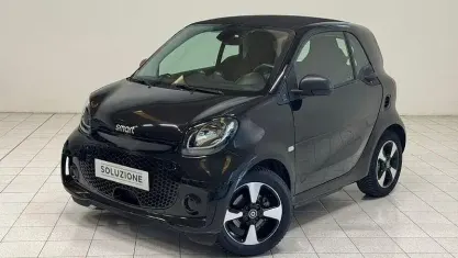 Usata Smart ForTwo Coupé Pure 60 kW (82 CV) 2021 Nero Utilitaria