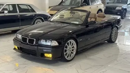 Usata BMW 318 Cabriolet Exclusive 115 CV (84 kW) 1999 Nero Cabrio