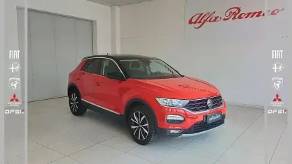 Usata VW T-Roc Style 110 CV (80 kW) 2021 Rosso SUV