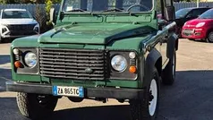 Usata 2004 Land Rover Defender Station wagon | 16.400 €
