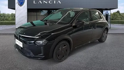 Usata Lancia Ypsilon 101 CV (74 kW) 2025 Utilitaria