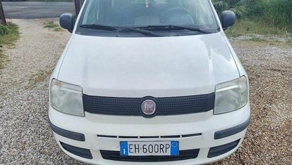Usata Fiat Panda Active 69 CV (50 kW) 2011 Bianco Utilitaria