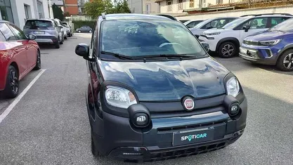 Usata 2025 Fiat Panda Cross Cross Due volumi | 13.950 € (Buon prezzo)