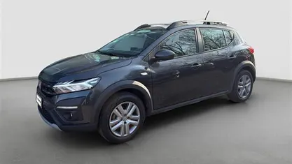 Usata Dacia Sandero Comfort 101 CV (74 kW) 2022 Utilitaria