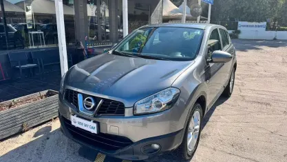 Usata Nissan Qashqai Tekna 110 CV (80 kW) 2011 Grigio SUV