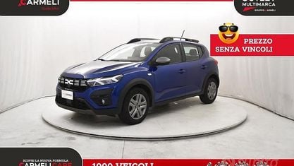 Usata Dacia Sandero Comfort 101 CV (74 kW) 2023 Blu Berlina