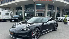 Nero Usata 2023 Porsche Taycan Cross Turismo Tre volumi | 85.900 € (Molto cara)