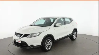 Używany Nissan Qashqai Acenta 116 KM (85 kW) 2016 Biały SUV