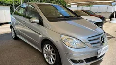 Argento Usata 2007 Mercedes B180 Monovolume | 2900 € (Buon prezzo)