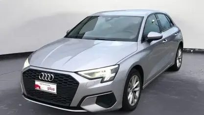 Usata Audi A3 Sportback Business 116 CV (85 kW) 2021 Argento Utilitaria