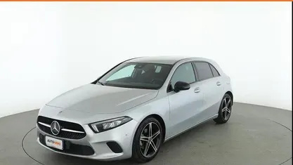Gebraucht Mercedes A180 136 PS (100 kW) 2022 Silber Limousine
