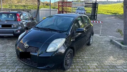 Nero Usata 2006 Toyota Yaris Sol Tre volumi | 3500 € (Ottimo prezzo)