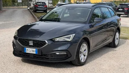 Usata Seat Leon Business 90 CV (66 kW) 2023 Grigio Station wagon