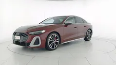 Rosso granatina metallizzato Nuova 2025 Audi S5 Ambiente Tre volumi | 82.500 € (Ottimo prezzo)