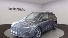 Grigio metallizzato Usata 2022 Ford Kuga ST-Line SUV | 21.990 € (Buon prezzo)