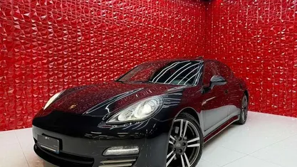 Usata Porsche Panamera 300 CV (220 kW) 2011 Berlina