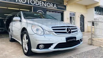 Usata 2008 Mercedes R320 Monovolume | 7990 € (Buon prezzo)