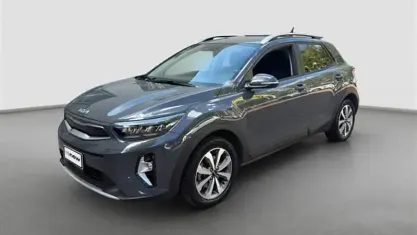 Usata Kia Stonic Style 82 CV (60 kW) 2023 Grigio scuro SUV