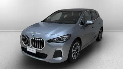 Skyscraper grey metallic Usata 2023 BMW 218 Active Tourer M Sport Monovolume | 31.500 € (Buon prezzo)