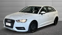 Bianco Usata 2014 Audi A3 Attraction Tre volumi | 5900 € (Super prezzo)