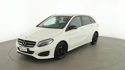 Usata Mercedes B180 Urban 110 CV (80 kW) 2016 Bianco Monovolume