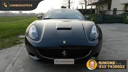 Usata Ferrari California 460 CV (338 kW) 2011 Cabrio