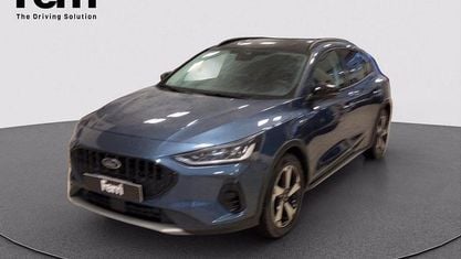 Usata Ford Focus Active 125 CV (91 kW) 2022 Chrome blue SUV