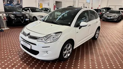 Usata Citroën C3 PureTech 82 CV (60 kW) 2016 Bianco Berlina